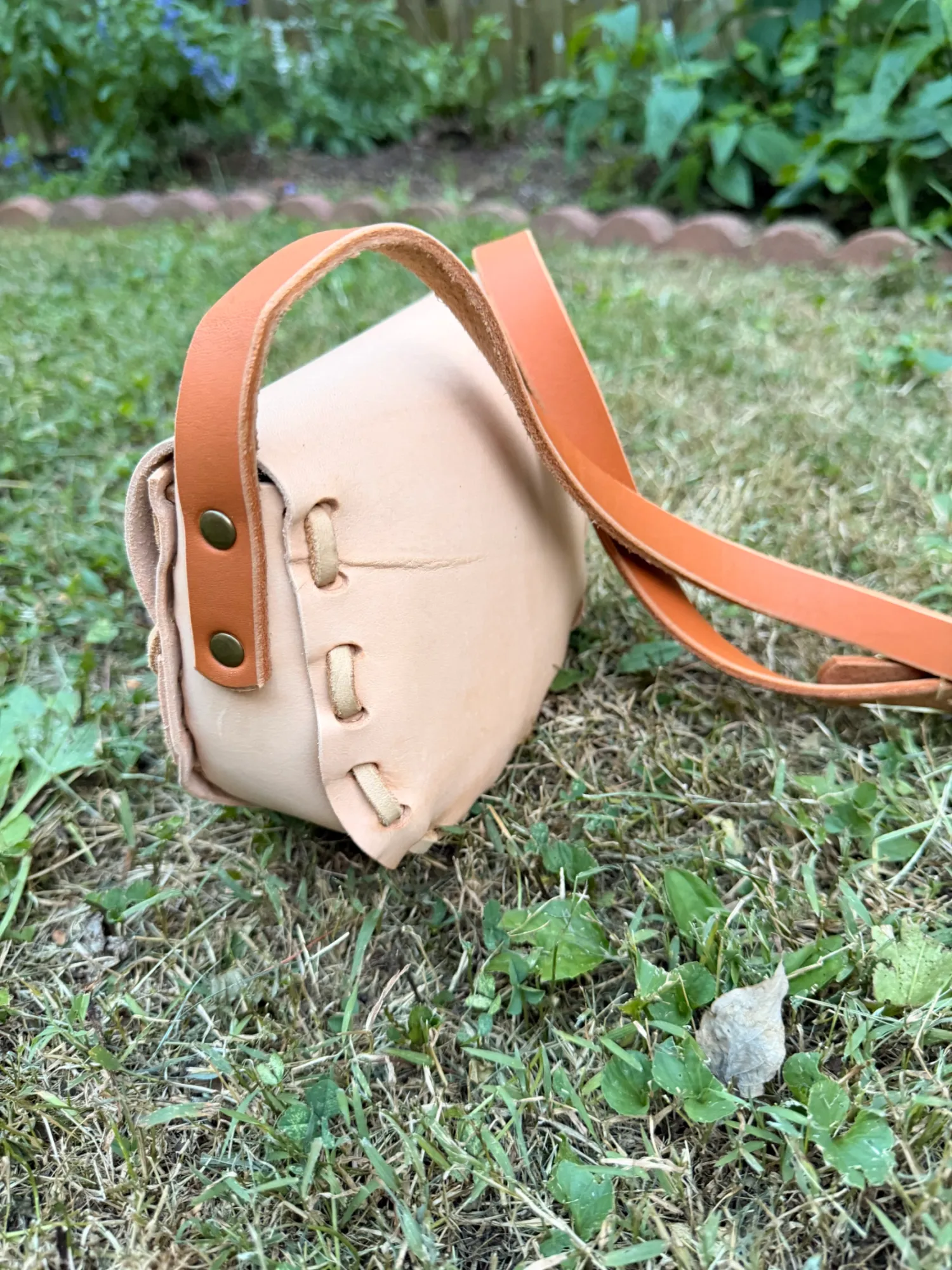 Intro to Leatherworking: Make a Laced Hippy Bag